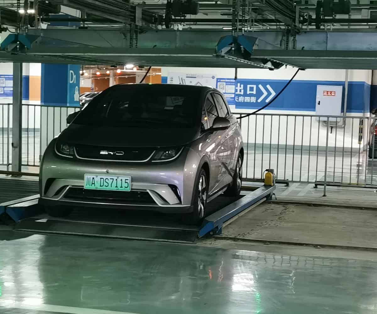 4柱機械式停車設備短租