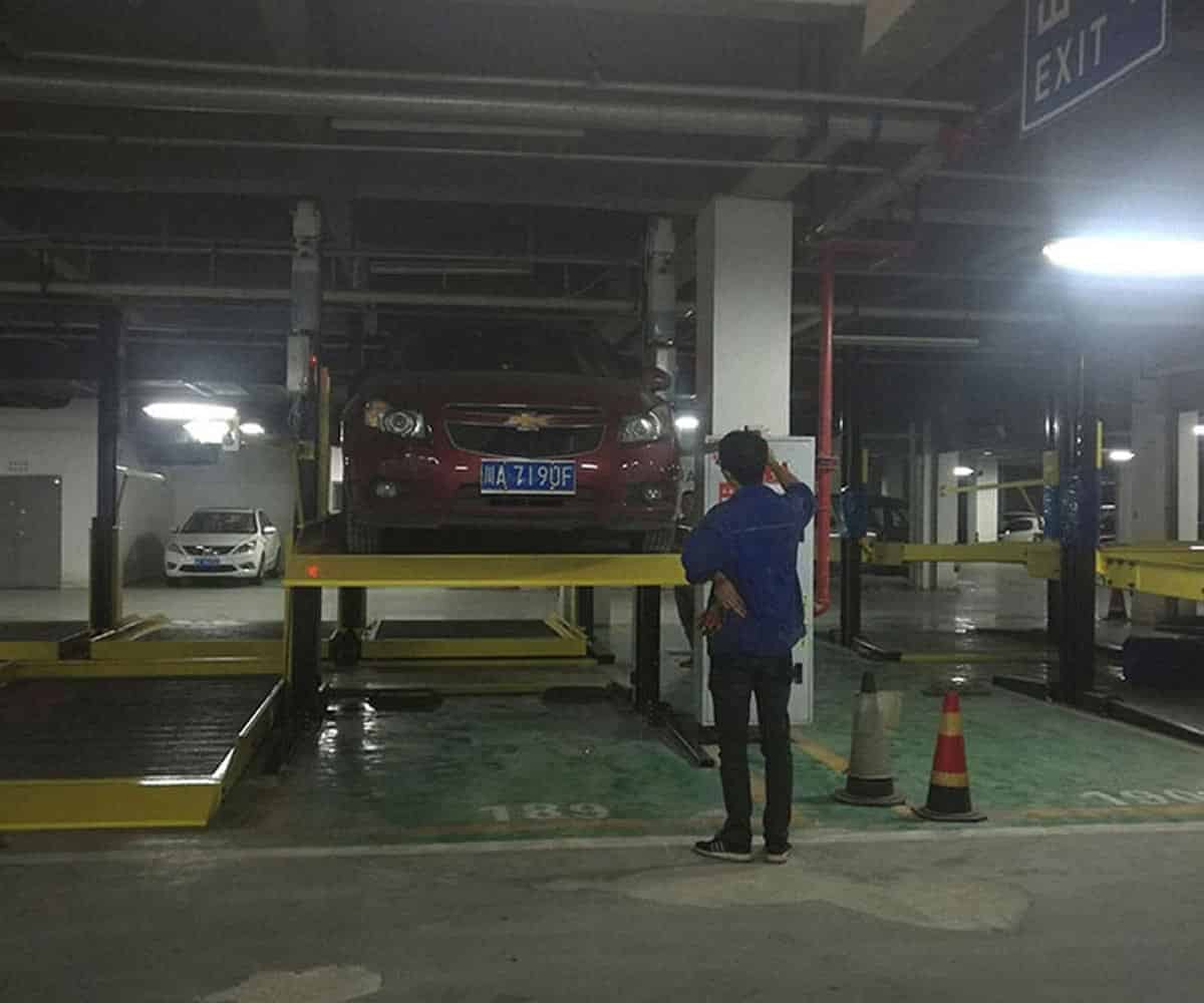 長壽雙柱簡易類機(jī)械車庫回收