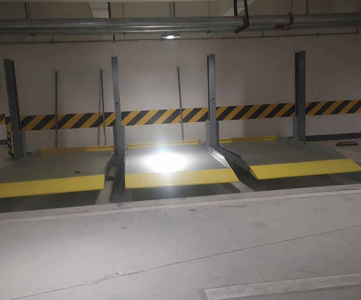 納溪購車容易停車難