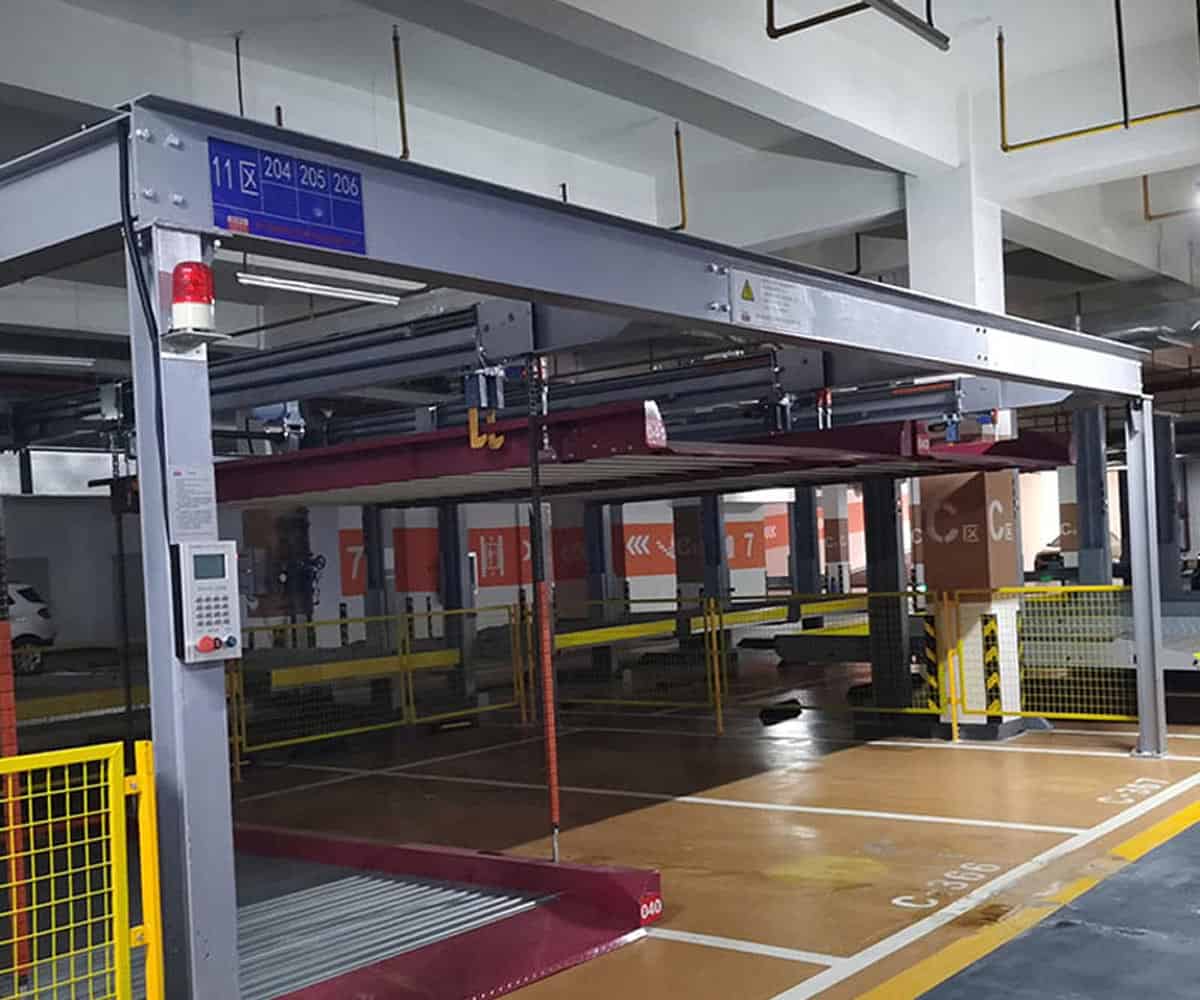 城口立體車庫的設備可分為自行式立體停車設備和半自動式