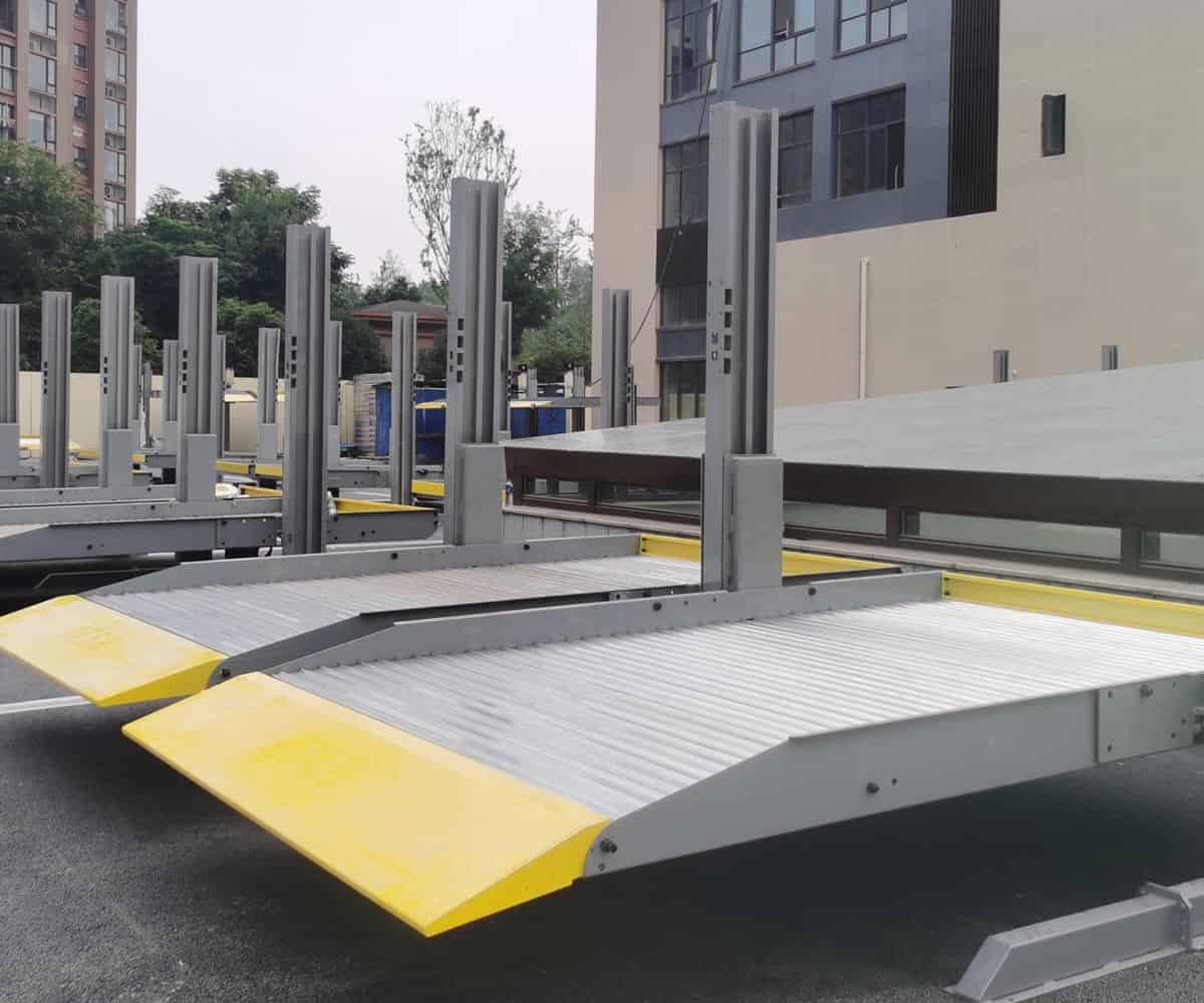 地下室簡易升降類立體停車場回購.jpg